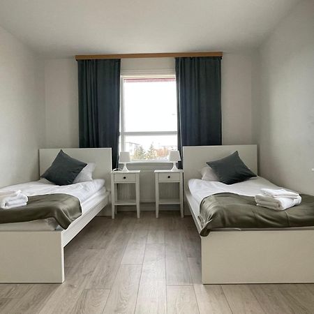 Iq Apartments 1 凯夫拉维克 外观 照片