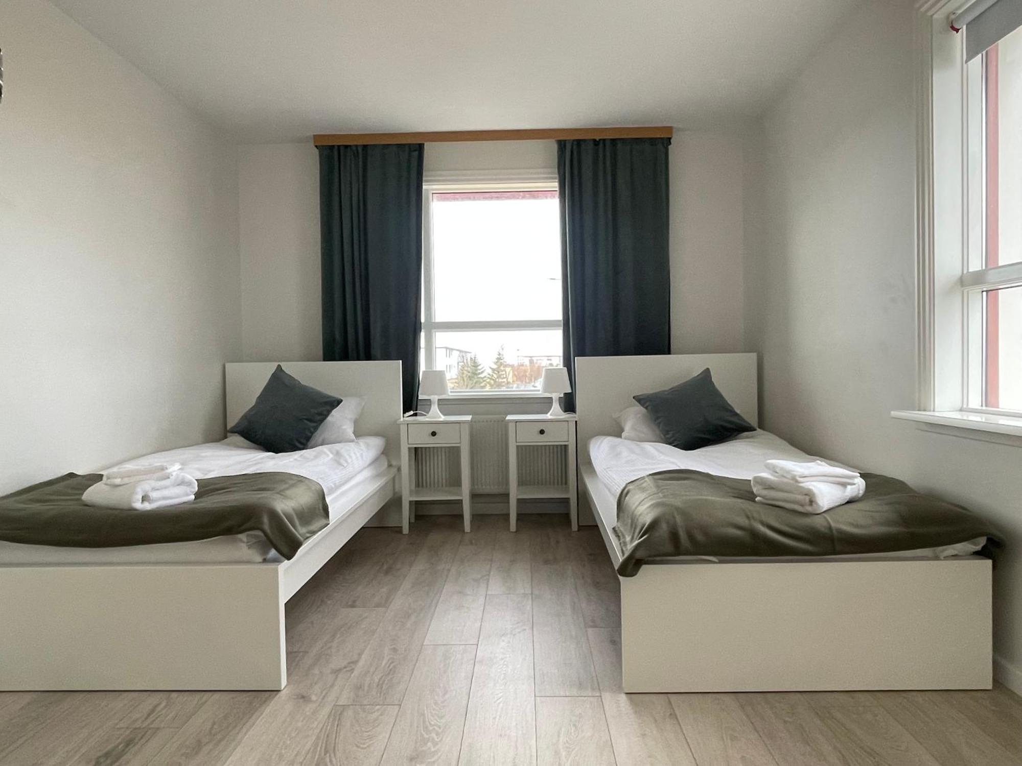 Iq Apartments 1 凯夫拉维克 外观 照片